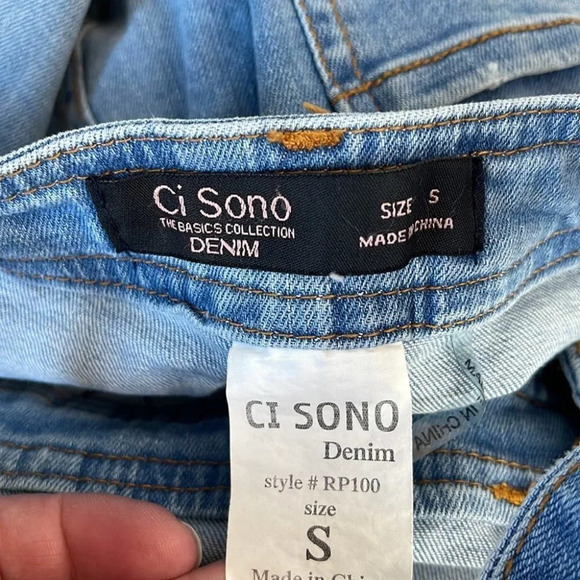 CI SONO Denim Overalls Distressed Jean Blue Light Adjustable 90s Vibe Boho S - Picture 10 of 13